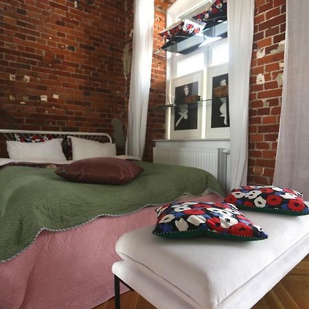 Wroclaw Loft Z Tarasem Apartment Luaran gambar